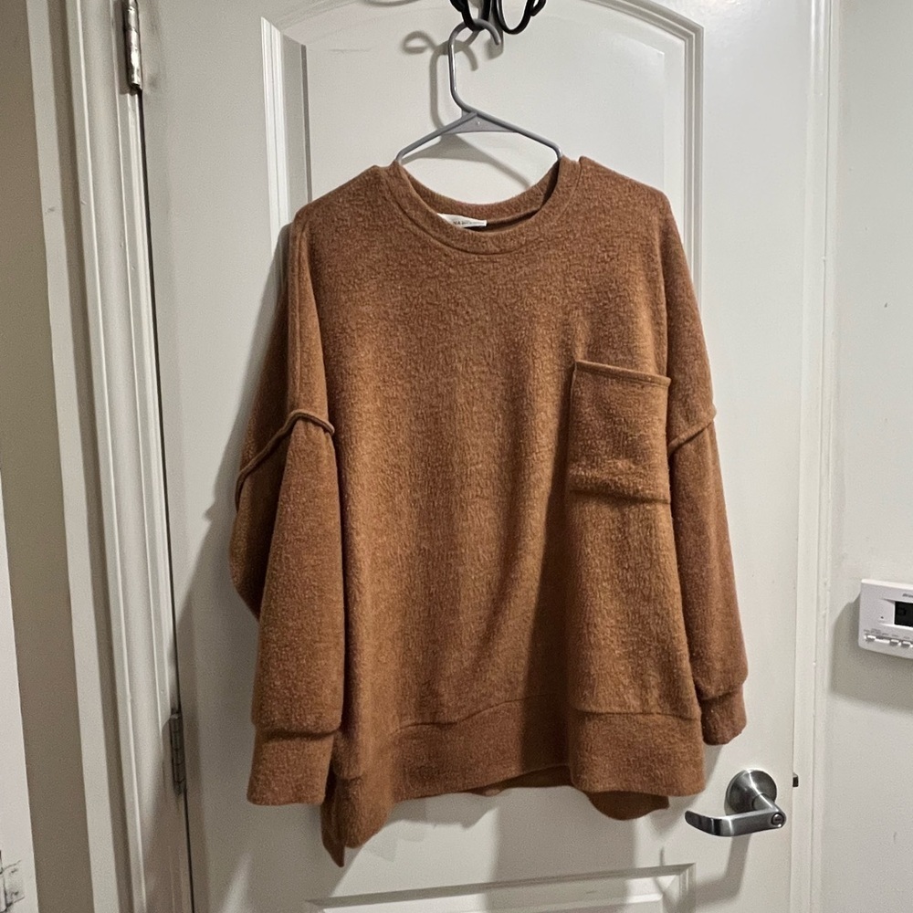 Zenana Outfitters Tan Fleece Pullover